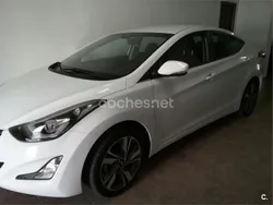 Blanco Usado 2016 Hyundai Elantra Berlina | 11.800 €
