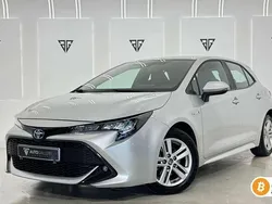Plateado Usado 2021 Toyota Corolla Active Utilitario | 19.900 € (Precio justo)