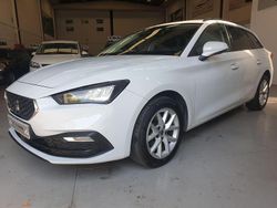 Blanco Usado 2021 Seat Leon Style Familiar | 13.999 € (Precio justo)