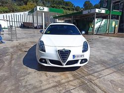 Blanco Usado 2013 Alfa Romeo Giulietta Distinctive Berlina | 7800 € (Precio justo)