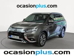 Marrón Usado 2019 Mitsubishi Outlander Motion SUV | 18.173 € (Precio justo)