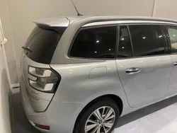 Plateado Usado 2013 Citroën Grand C4 Picasso Exclusive Monovolumen | 10.900 € (Precio justo)