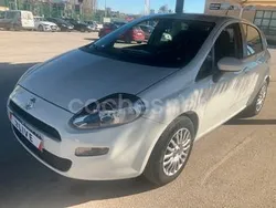 Blanco Usado 2015 Fiat Punto Easy Utilitario | 5999 € (Precio justo)
