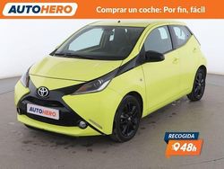 Amarillo Usado 2017 Toyota Aygo X-cite Utilitario | 8399 € (Precio justo)