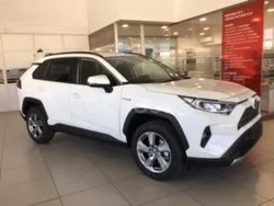 Blanco Usado 2022 Toyota RAV4 Hybrid Advance SUV | 34.000 € (Precio justo)