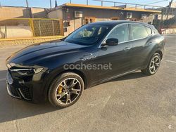 Negro Usado 2021 Maserati Levante GranLusso SUV | 83.000 €