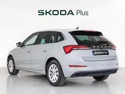 Gris Usado 2024 Skoda Scala Ambition Utilitario | 19.900 € (Precio justo)