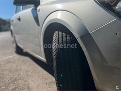Gris / plata Usado 2007 Opel Astra Enjoy Berlina | 3400 € (Precio justo)