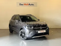 Gris / plata Nuevo 2025 VW T-Cross R-line SUV | 29.500 €