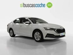 Blanco Usado 2024 Skoda Octavia Ambition | 25.990 € (Super precio)