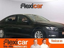 Gris / plata Usado 2017 VW Passat Advance Berlina | 15.490 € (Precio justo)