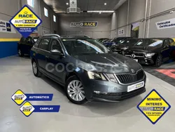 Gris Usado 2019 Skoda Octavia Active Familiar | 13.900 € (Precio justo)