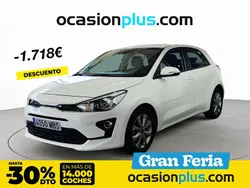 Blanco Usado 2022 Kia Rio | 18.900 € (Un poco caro)
