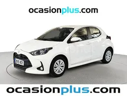 Blanco Usado 2023 Toyota Yaris Active Berlina | 15.690 € (Precio justo)