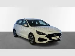 Blanco Nuevo 2025 Hyundai i30 Berlina | 24.500 € (Precio justo)