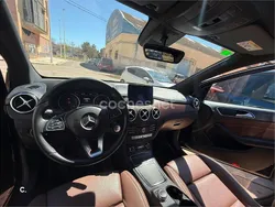 Negro Usado 2017 Mercedes B200 AMG line Monovolumen | 19.200 € (Precio justo)
