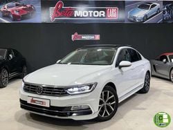 Blanco Usado 2018 VW Passat Advance Berlina | 17.490 € (Precio justo)