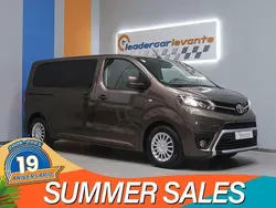 Marrón Usado 2020 Toyota Proace Verso Active Familiar | 29.900 € (Precio justo)