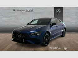 Azul Usado 2024 Mercedes CLA250e AMG line Berlina | 41.900 € (Precio justo)