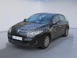Negro Usado 2010 Renault Mégane III Dynamique Berlina | 4499 € (Precio justo)
