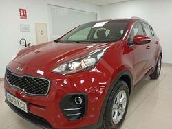 Rojo Usado 2017 Kia Sportage SUV | 14.990 € (Precio justo)