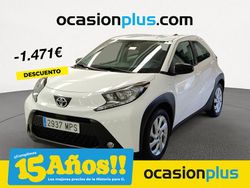 Blanco Usado 2024 Toyota Aygo Play Utilitario | 14.790 € (Precio justo)
