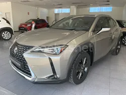 Gris / plata Usado 2019 Lexus UX Luxury Line SUV | 27.900 € (Precio justo)
