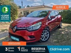 Rojo Usado 2017 Renault Clio GrandTour Zen Familiar | 10.390 € (Precio justo)