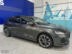 Gris Usado 2024 Ford Focus ST-Line X Berlina | 22.995 € (Precio justo)