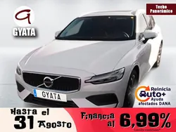 Blanco Usado 2021 Volvo V60 Momentum Familiar | 31.990 € (Precio justo)