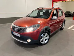 Granate Usado 2011 Dacia Sandero Ambiance Utilitario | 4900 €
