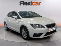 Blanco Usado 2017 Seat Leon Style Plus Berlina | 10.990 € (Precio justo)