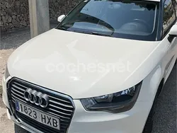 Blanco Usado 2014 Audi A1 Attraction Utilitario | 8900 € (Buen precio)