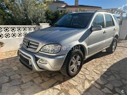 Gris / plata Usado 2005 Mercedes ML350 SUV | 2900 €