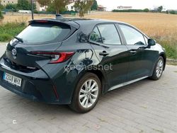 Negro Usado 2023 Toyota Corolla Active Berlina | 23.000 € (Precio justo)