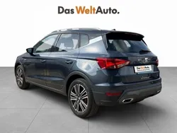 Gris Usado 2023 Seat Arona FR SUV | 20.300 € (Precio justo)