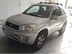 Gris / plata Usado 2003 Toyota RAV4 Luna SUV | 3900 € (Buen precio)