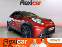 Burdeos Usado 2024 Toyota Aygo Live Utilitario | 14.790 € (Precio justo)