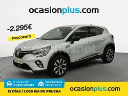 Gris / plata Usado 2023 Renault Captur Techno SUV | 21.950 € (Precio justo)