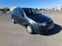 Gris / plata Usado 2004 Skoda Fabia Classic Berlina | 3499 € (Precio justo)