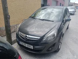 Gris / plata Usado 2014 Opel Corsa Selective Berlina | 4900 € (Precio justo)