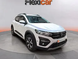 Blanco Usado 2021 Dacia Sandero Essentiel Utilitario | 13.990 € (Precio justo)