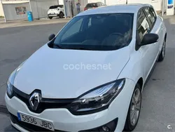 Blanco Usado 2014 Renault Mégane III LIMITED Berlina | 4900 € (Buen precio)