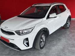 Blanco Usado 2023 Kia Stonic SUV | 16.990 € (Precio justo)