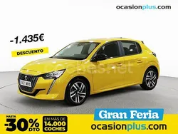 Amarillo Usado 2023 Peugeot 208 Active Utilitario | 13.590 € (Precio justo)