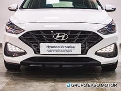 Blanco Usado 2024 Hyundai i30 Berlina | 19.990 € (Precio justo)