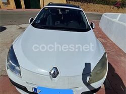 Blanco Usado 2009 Renault Mégane GrandTour Dynamique Familiar | 2900 € (Precio justo)
