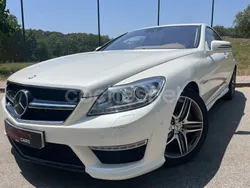 Gris / plata Usado 2012 Mercedes CL63 AMG AMG Coupe | 49.900 €