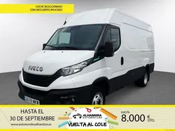 Blanco Usado 2024 Iveco Daily Berlina | 33.690 €