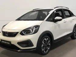 Blanco Usado 2021 Honda Jazz Executive Utilitario | 24.000 € (Caro)